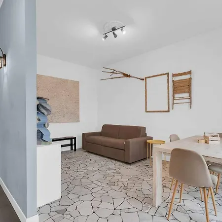 Fondazione Prada Olimpiadi La Piuma Apartament *