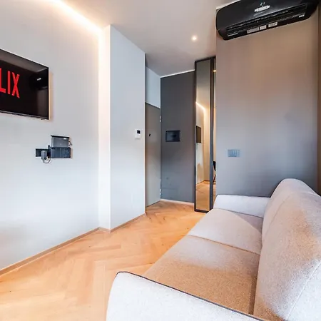 Terrazza Con Jacuzzi E Vista Iconica Sul Duomo Apartmán