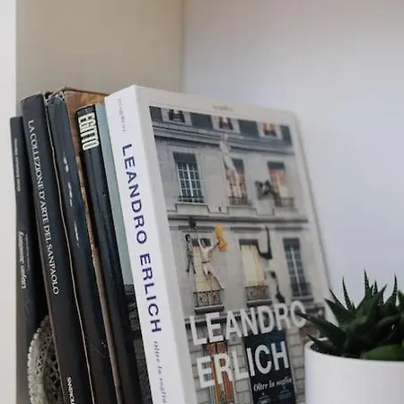 Urban House - Bright House Navigli Center * Mediolan