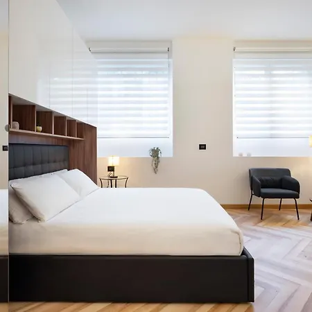 Apartment Luca Duomo Visconti *