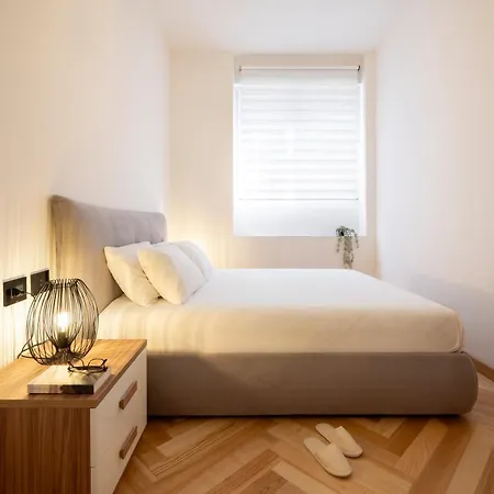 Luca Duomo Visconti * Milan