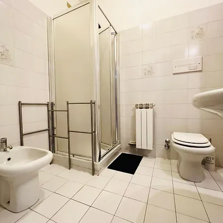 شقة Very Big With 2 Balcony In Navigli District *