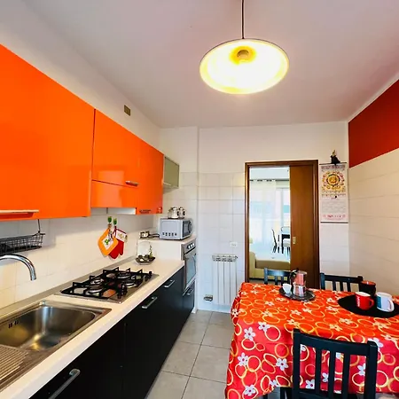 Very Big With 2 Balcony In Navigli District شقة