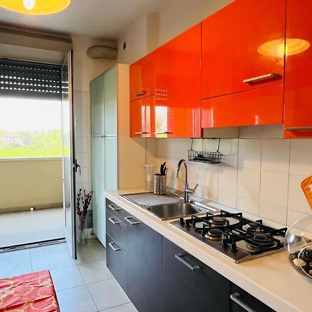 Very Big With 2 Balcony In Navigli District * ميلان