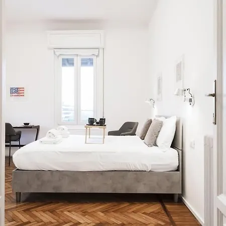 Easylife - Elegance And Design In Solari Area ミラノ
