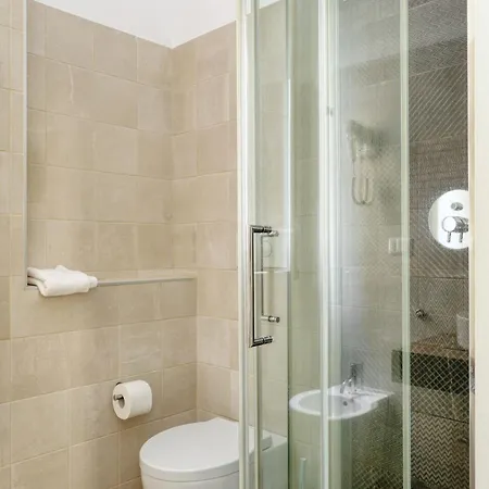 Joivy Cosy With Balcony Near The Centre מילאנו