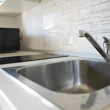 Rio M3 Sondrio E Stazione Apartmán Milán