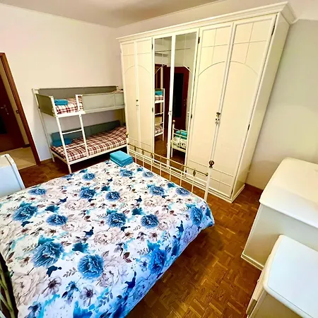 Gigli, Con Cucina In Comune E Terrazza Gæstehus