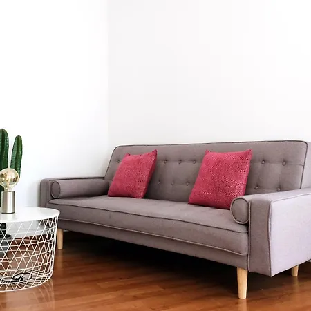 Comecasa 2 Bdr 450mt From Duomo 아파트