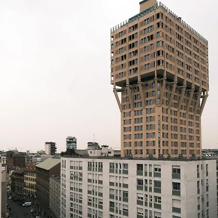 아파트 Comecasa 2 Bdr 450mt From Duomo *