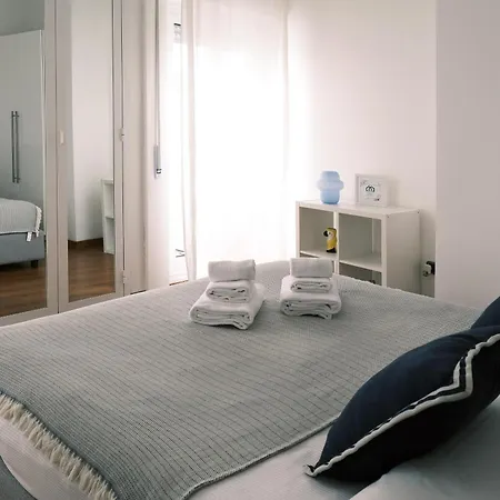 Comecasa 2 Bdr 450mt From Duomo Appartement