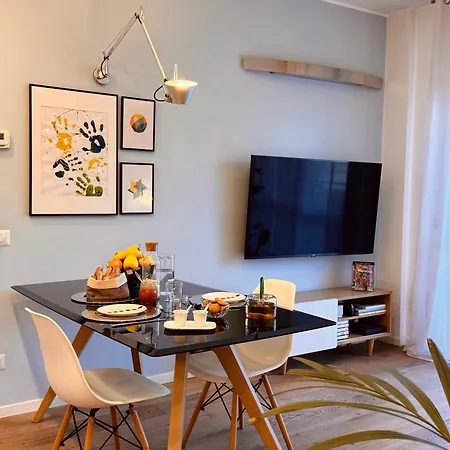 Azzurro Lancetti Retreat Apartment Milan
