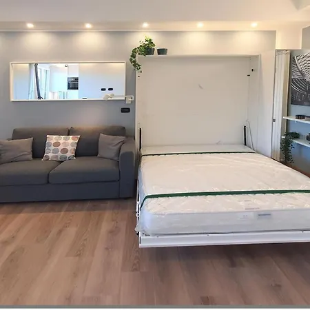 Smart - 1min From The Subway מילאנו