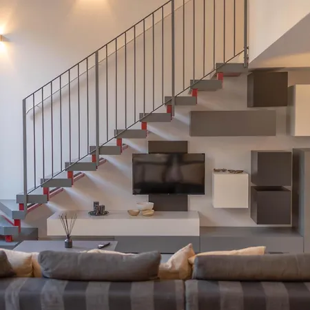 아파트 Marla Brera Center Apartment *