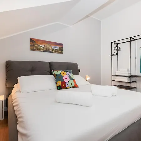 I M1-m2 2min I Strategic, Modern, Quiet Daire Milano