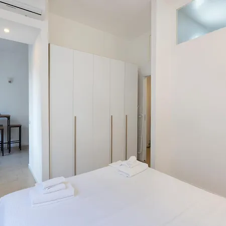 Affascinante Bilocale Zona Navigli - Mirable Pm