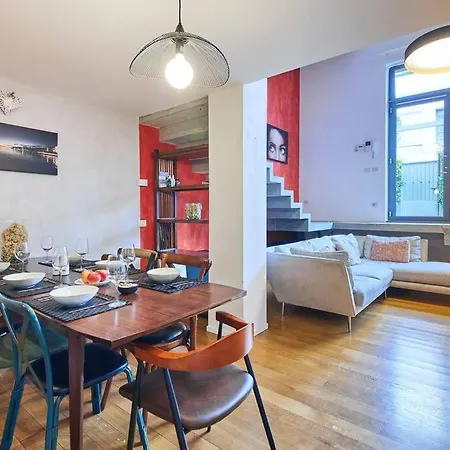 Ampia Casa Indipendente Con Giardino Privato Апартаменты Милан