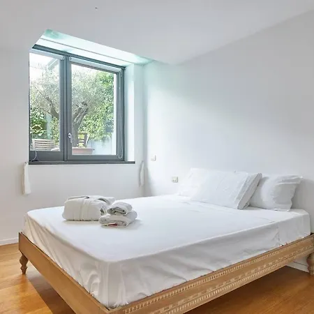 Апартаменты Ampia Casa Indipendente Con Giardino Privato Милан