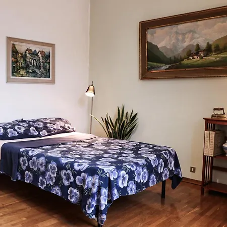 Homestay Lili House Milan