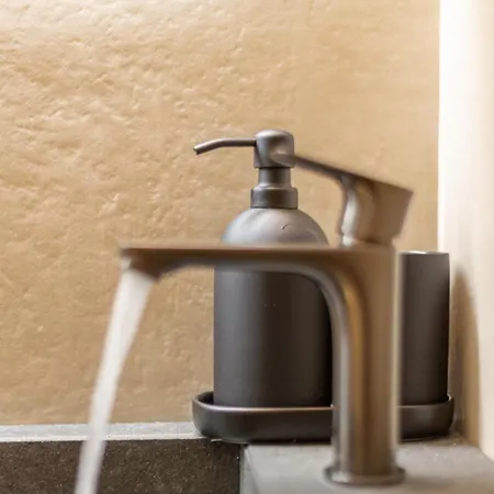 Stylish Loft In Porta Romana 밀라노