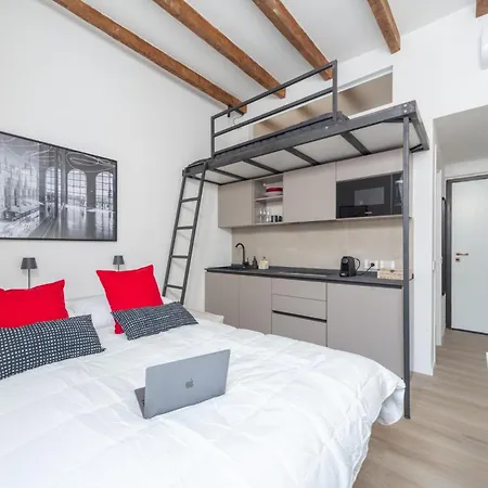 아파트 Stylish Loft In Porta Romana