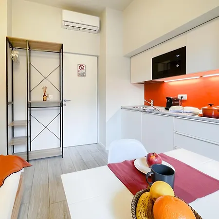 Woods - Self Check-in, Design District * Μιλάνο