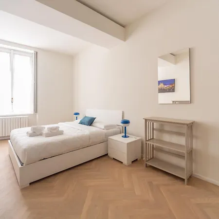 Charming 2-bedroom In Milanese Building Milan