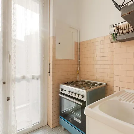 Apartment Stazione - Bilocale Con Cucina Separata Mailand