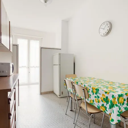Apartament Stazione - Bilocale Con Cucina Separata Mediolan