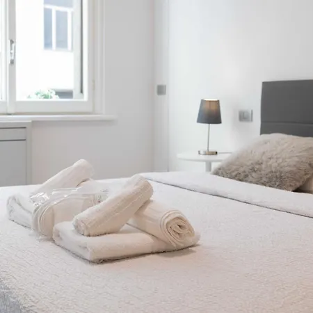 Lägenhet 18 Centro Duomo Milano