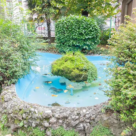 Luxury - Valassina 45 *