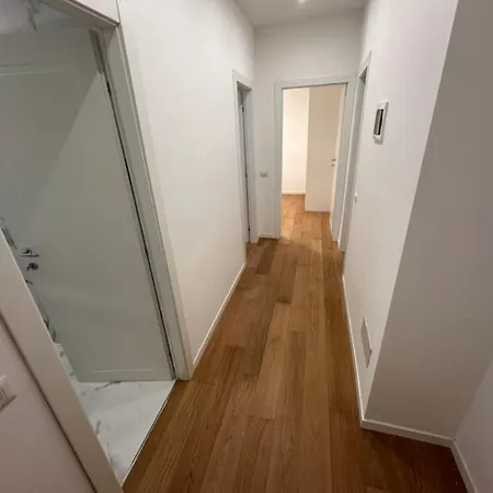 Elegante Ed Accogliente 아파트 밀라노