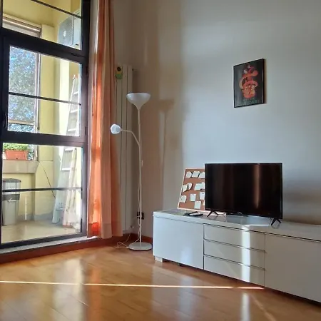 La Casa Di Amy - Loft Con Garage Privato *