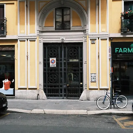 Apartman Comecasa Monolocale Vicino Stazione Milánó