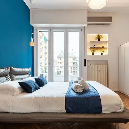 Citylife View And 10 Minutes By Walk Modern Apartment *