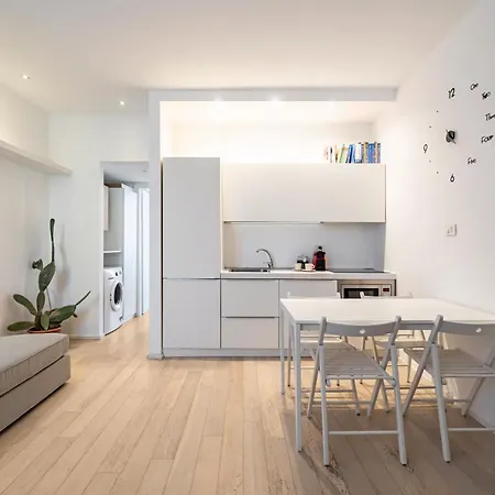 Apartment Vigevano 41 Milan