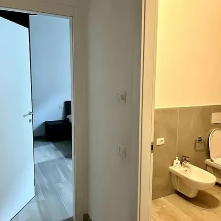 Immense Secret Cave Appartement *