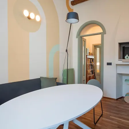 Xenia - Renovated Two-room In Sant'ambrogio Appartamento
