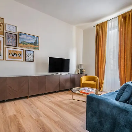 Via Melzo 16 4 Pax * Μιλάνο