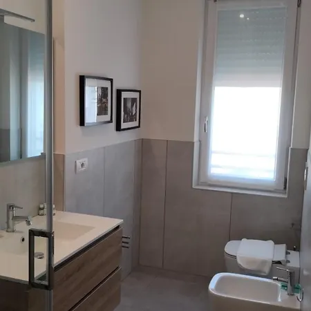 The House Of Light 밀라노