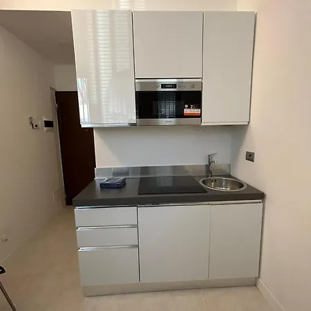 Elegant Apartment Milan