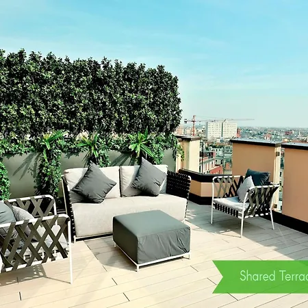 Apartment With Shared Terrace Milan