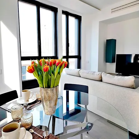 With Shared Terrace *