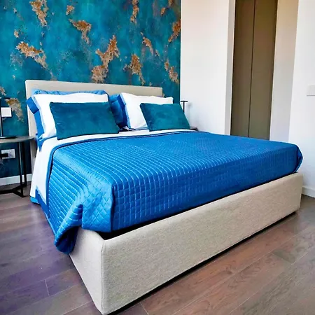 Apartment With Shared Terrace Milan