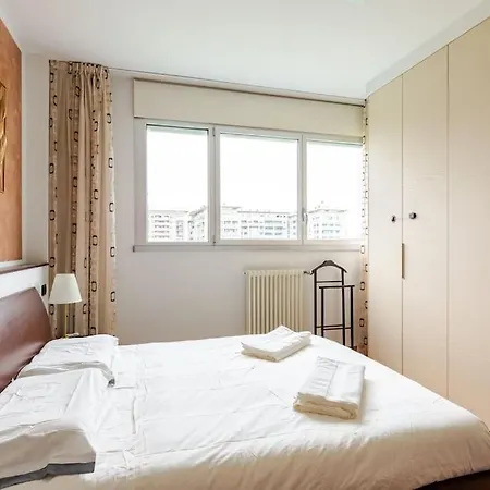 Oasi Di Relax Con Box Privato E Balcone, Vicino M1 Apartment