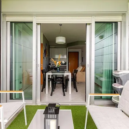 Apartment Oasi Di Relax Con Box Privato E Balcone, Vicino M1 Milan