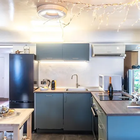 Bed & Breakfast Penthouse 10 Minutes From The Duomo *