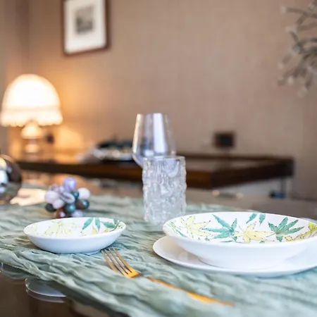 Penthouse 10 Minutes From The Duomo Bed & Breakfast *