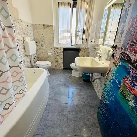 בית הארחה Bovisa House Private מילאנו