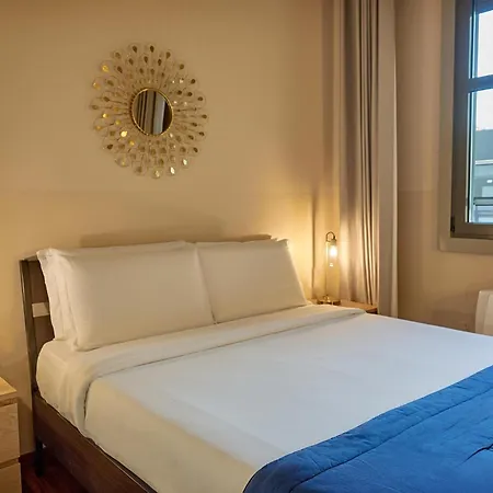 Retreats * Μιλάνο